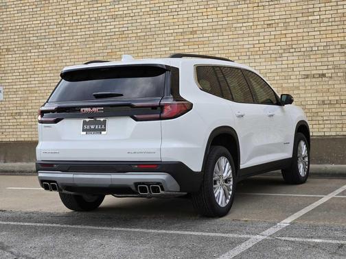 2026 GMC Acadia Elevation FWD
