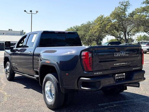2024 GMC Sierra 3500 Denali