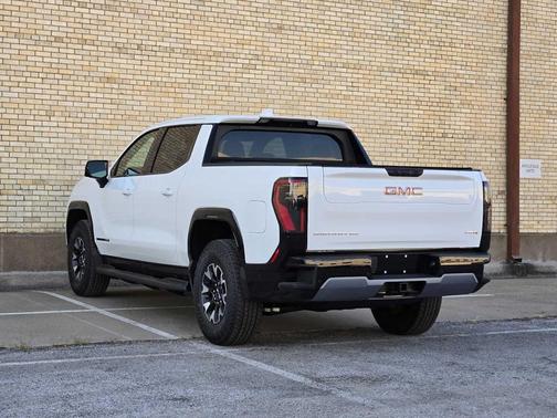 2026 GMC Sierra EV Max Range AT4