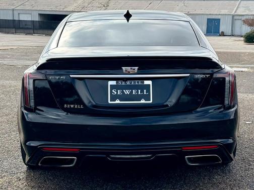 2023 Cadillac CT5 Sport