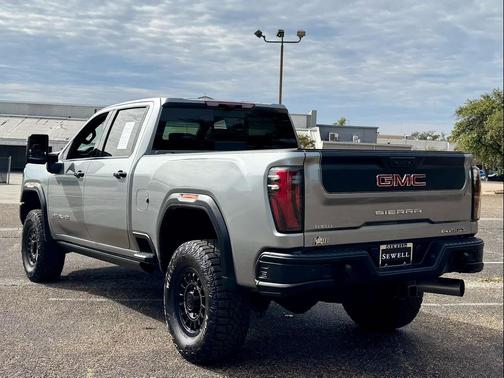 2025 GMC Sierra 2500 AT4