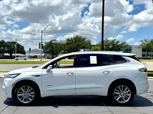 2023 Buick Enclave Avenir FWD