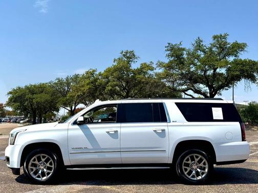 2020 GMC Yukon XL SLT
