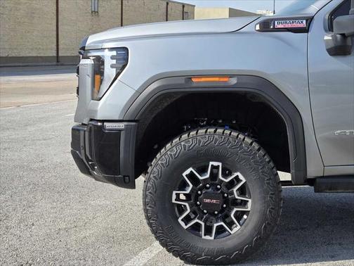 2025 GMC Sierra 2500 AT4