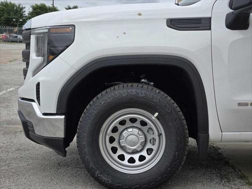 2025 GMC Sierra 1500 Pro