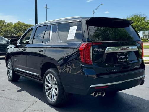 Midnight Blue Metallic 2023 GMC Yukon Denali