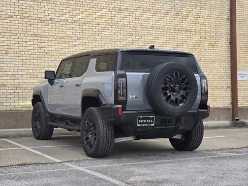 2025 GMC HUMMER EV SUV 2X