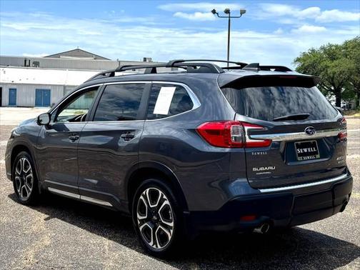 2023 Subaru Ascent Limited 8-Passenger
