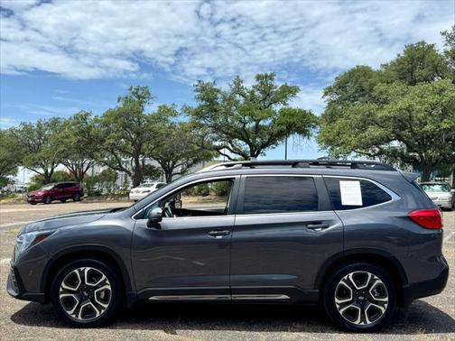 2023 Subaru Ascent Limited 8-Passenger