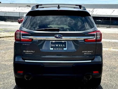 2023 Subaru Ascent Limited 8-Passenger
