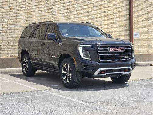 2025 GMC Yukon 4WD AT4