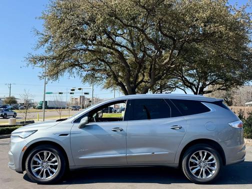 2024 Buick Enclave Avenir FWD