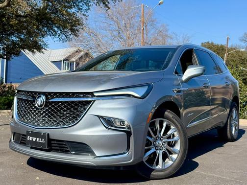 2024 Buick Enclave Avenir FWD