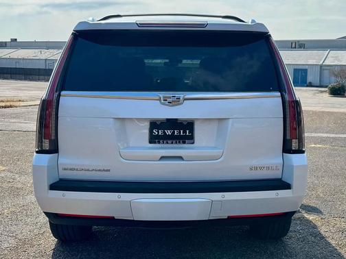 2019 Cadillac Escalade Premium Luxury