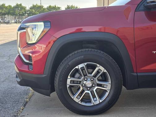 2025 GMC Terrain AWD Elevation