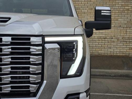 2025 GMC Sierra 2500 Denali