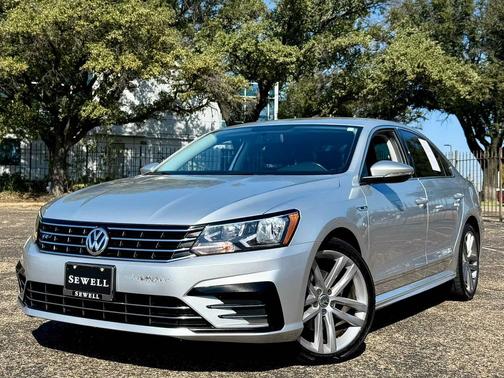 2017 Volkswagen Passat 1.8T R-Line w/Comfort