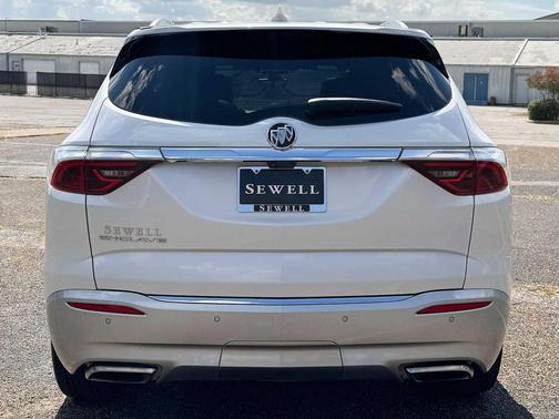 2023 Buick Enclave Premium FWD