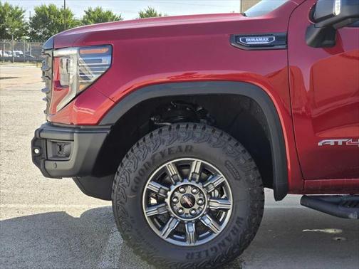 2025 GMC Sierra 1500 AT4X