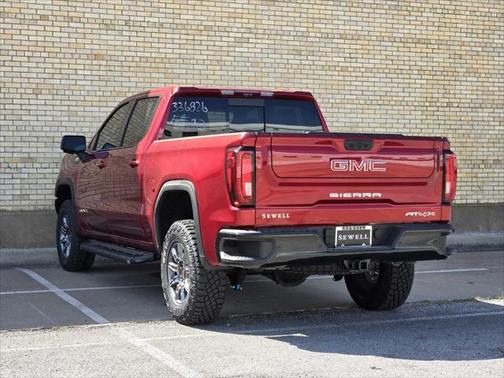 2025 GMC Sierra 1500 AT4X