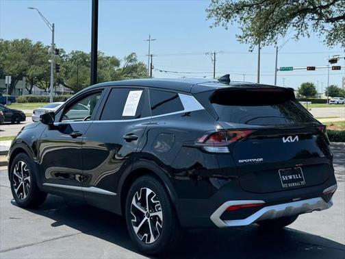 2024 Kia Sportage EX