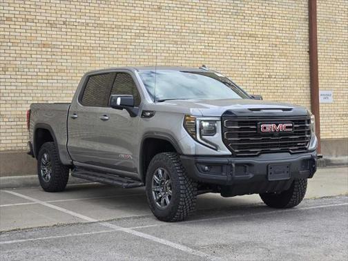 2025 GMC Sierra 1500 AT4X