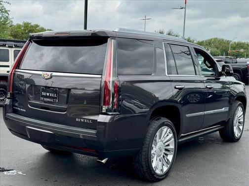 2018 Cadillac Escalade Platinum