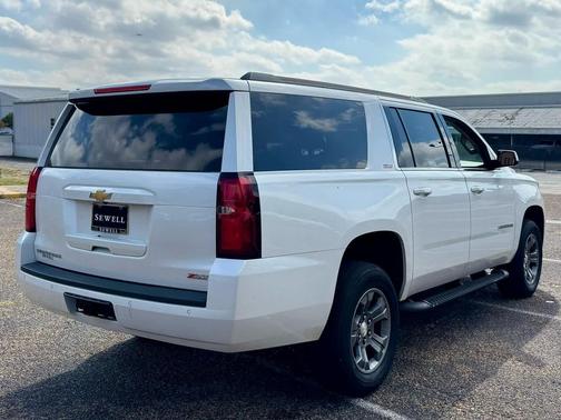2018 Chevrolet Suburban LT