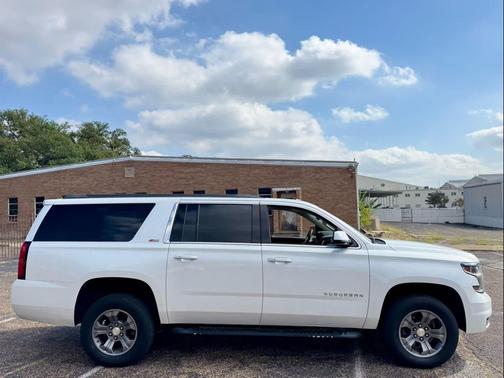 2018 Chevrolet Suburban LT