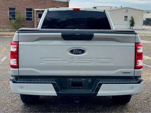 Avalanche 2023 Ford F-150 XL
