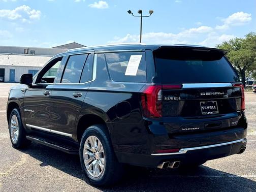 2025 GMC Yukon Denali