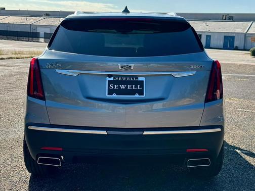 2024 Cadillac XT5 Luxury