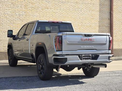 2026 GMC Sierra 2500 AT4