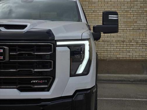 2025 GMC Sierra 2500 AT4