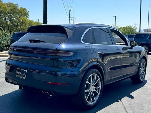 2024 Porsche Cayenne Cayenne