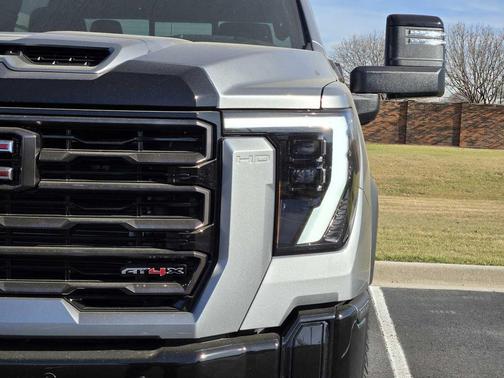 2026 GMC Sierra 2500 AT4X