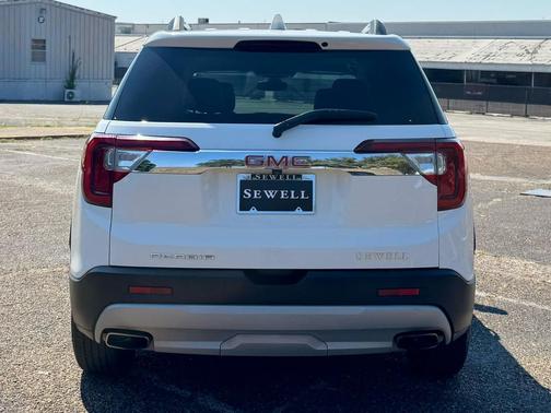 2023 GMC Acadia FWD SLT