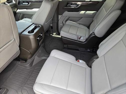 2025 GMC Yukon 4WD Elevation