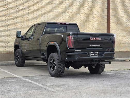 2025 GMC Sierra 2500 AT4