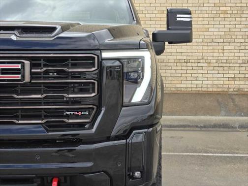 2025 GMC Sierra 2500 AT4