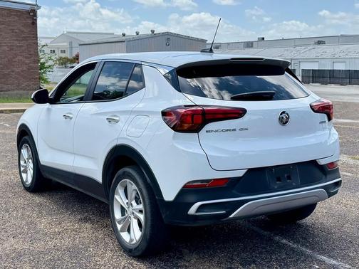 Summit White 2023 Buick Encore GX Preferred