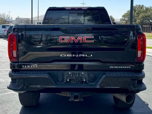 2022 GMC Sierra 2500 Denali