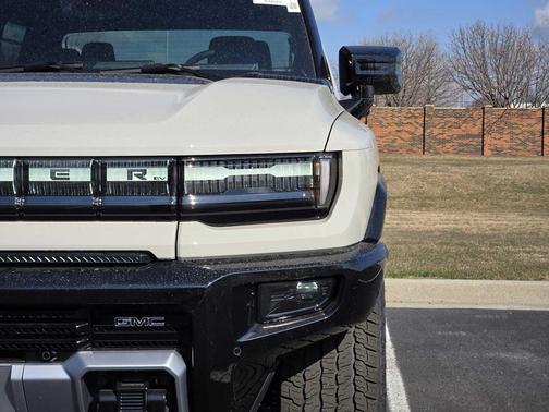 2026 GMC HUMMER EV Pickup Base