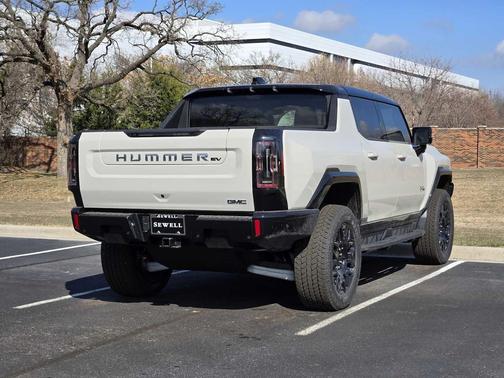 2026 GMC HUMMER EV Pickup Base