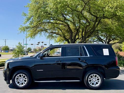 Onyx Black 2019 GMC Yukon SLT