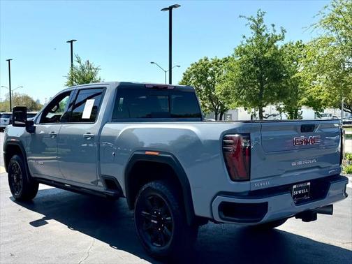 2024 GMC Sierra 2500 AT4