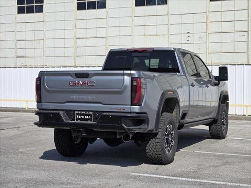 2025 GMC Sierra 2500 AT4