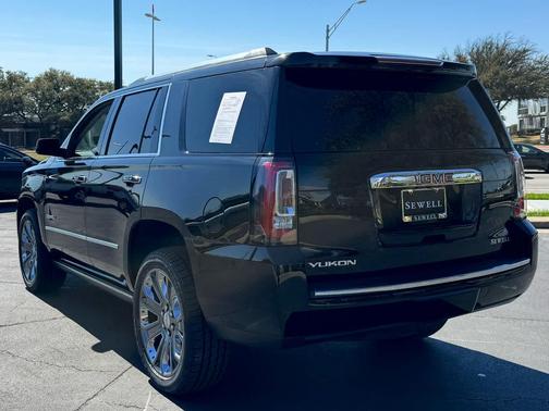 2017 GMC Yukon Denali