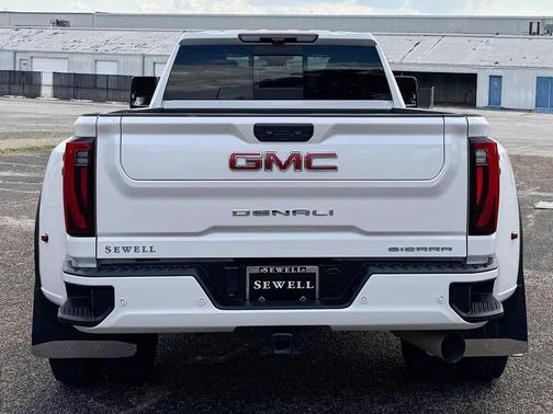 2024 GMC Sierra 3500 Denali