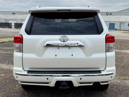 Blizzard Pearl 2012 Toyota 4Runner SR5
